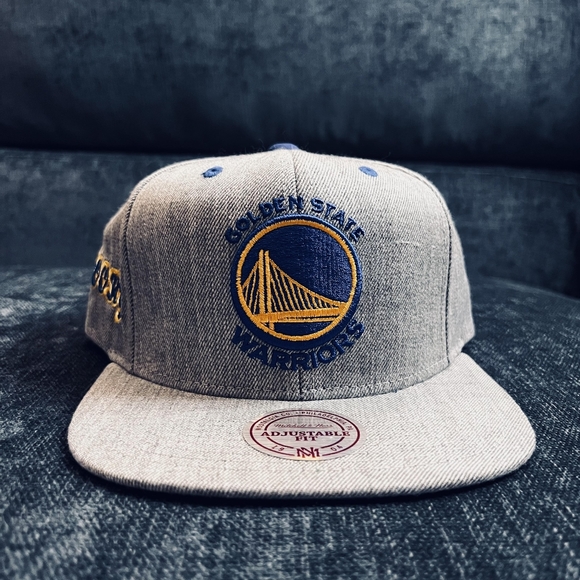 Mitchell & Ness Other - MITCHELL & NESS GOLDEN STATE WARRIORS SNAPBACK